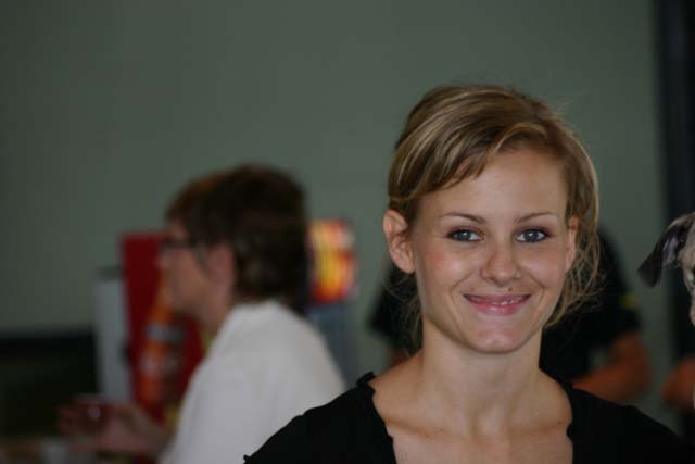 Vivy sempre sorridente