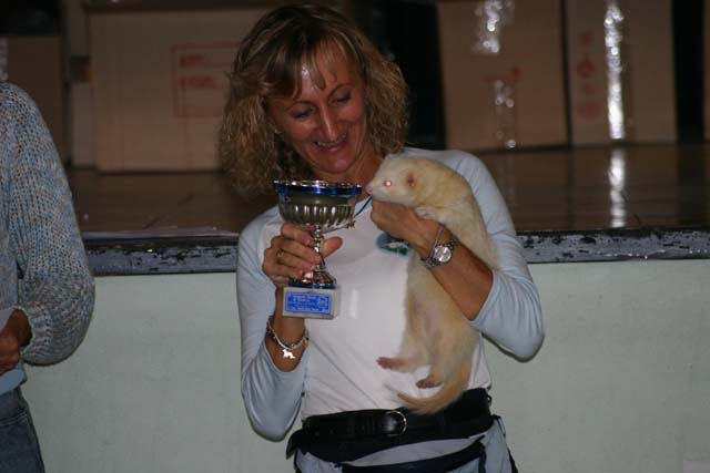 premiataaa liliana con platone